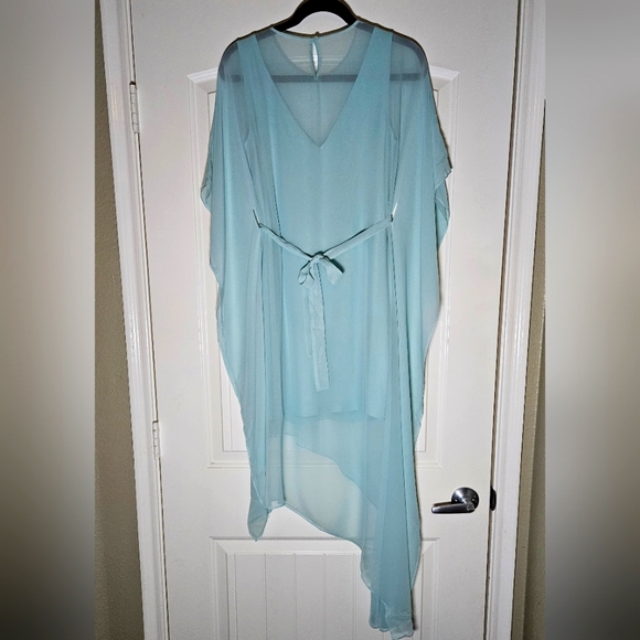 NWT BCBG MaxAzria Cocktail Dress - Picture 3 of 3